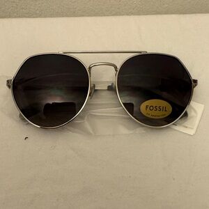 NWT Fossil 56mm metal round sunglasses.